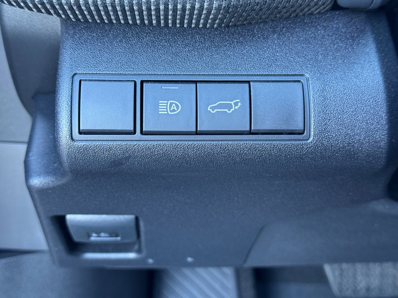 Used 2024 Toyota bZ4X XLE image 15