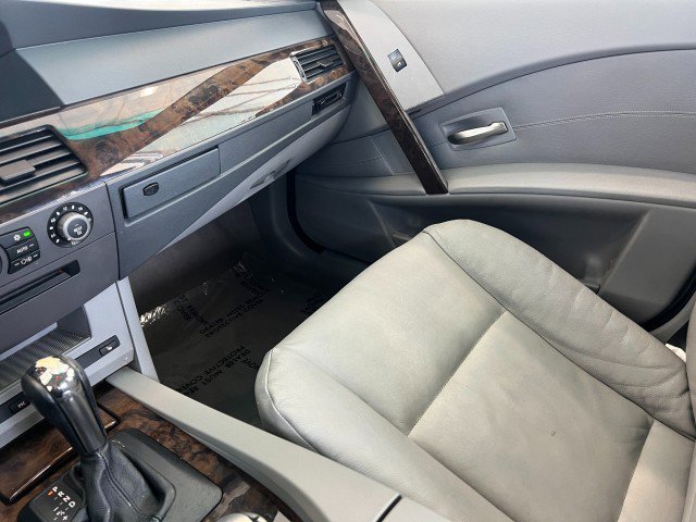 Used 2004 BMW 525i Sedan RWD image 17