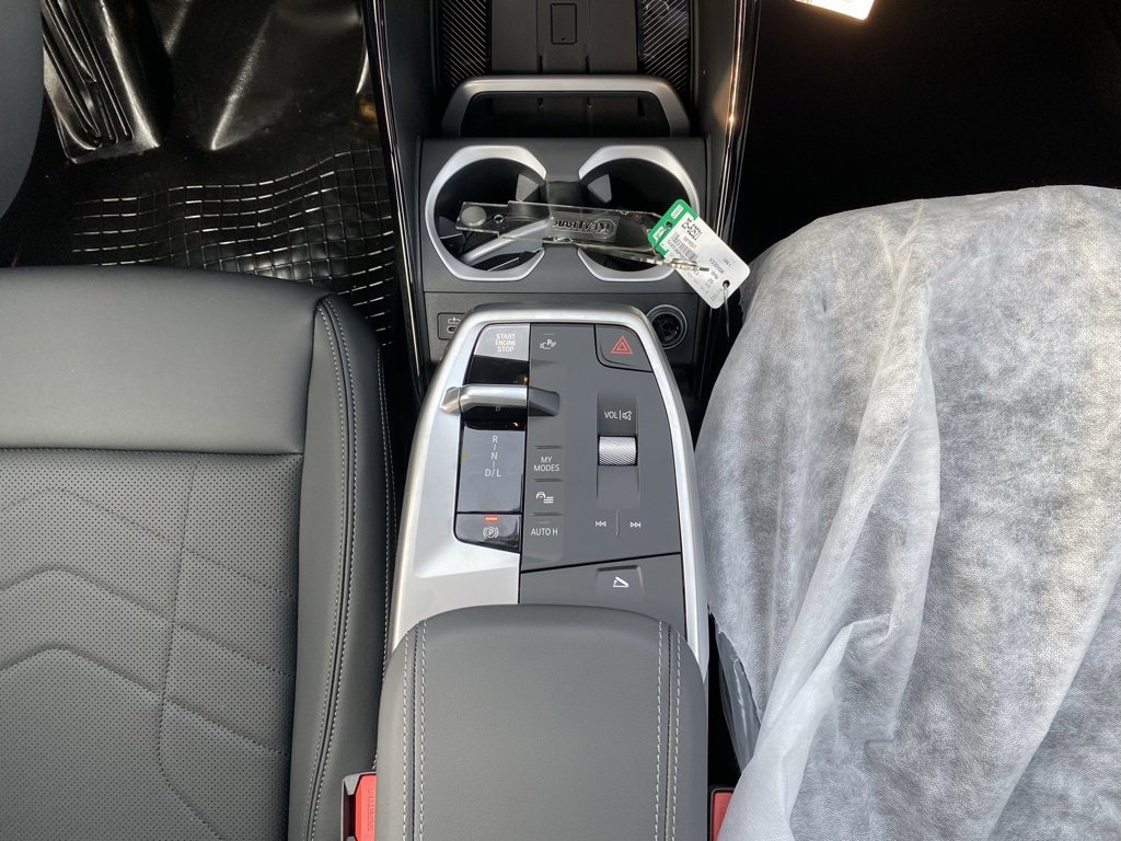 New 2026 BMW X2 xDrive28i w/ Convenience Package image 11