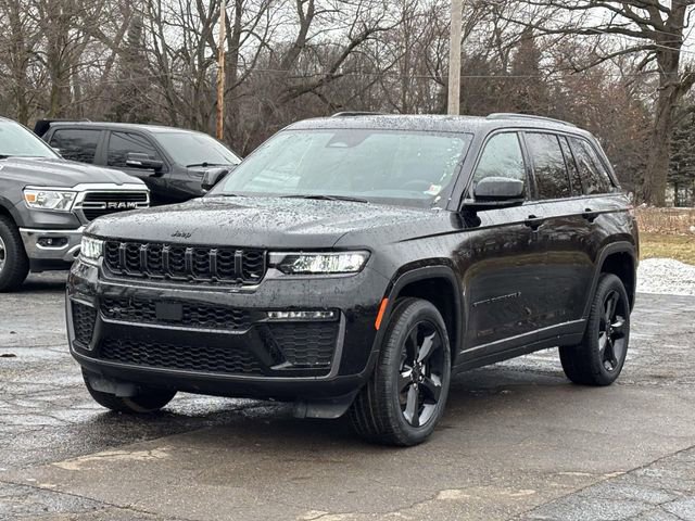 New 2026 Jeep Grand Cherokee Limited w/ Limited Altitude Package AWD/4WD image 29