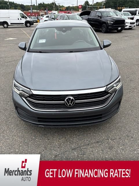 Used 2024 Volkswagen Jetta S FWD image 2