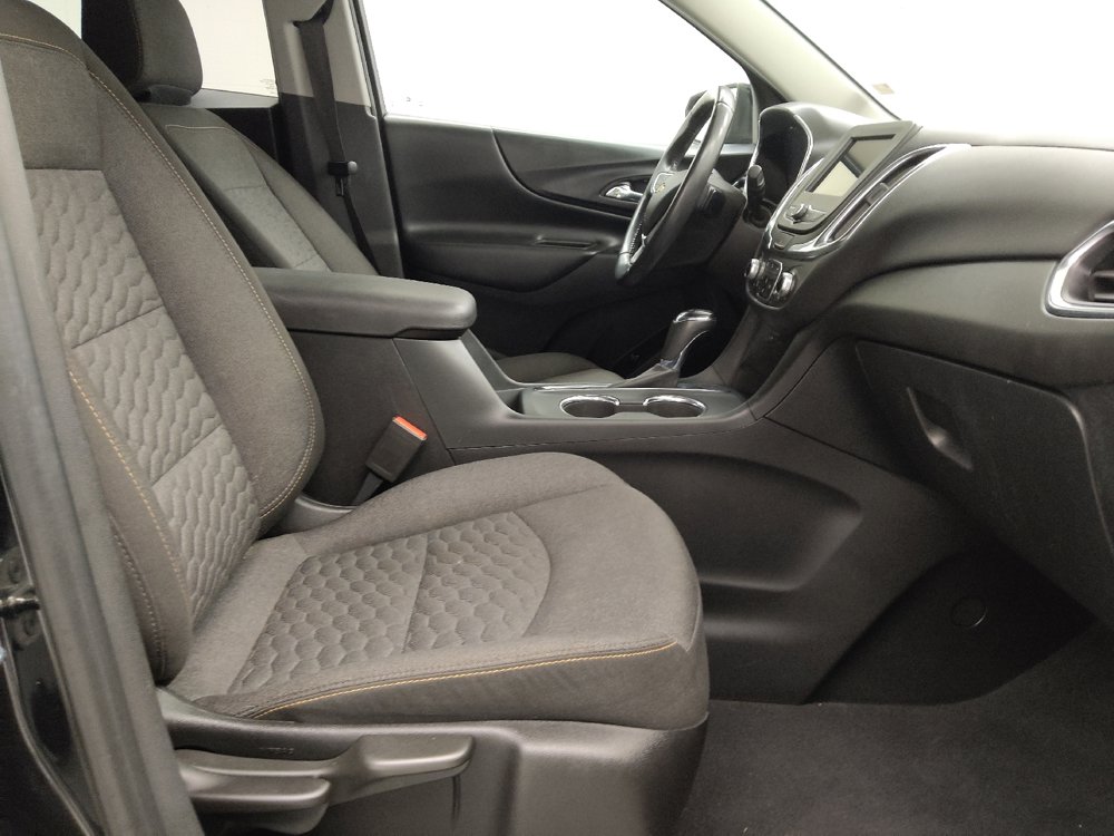 Used 2019 Chevrolet Equinox LT w/ Driver Convenience Package AWD/4WD image 21