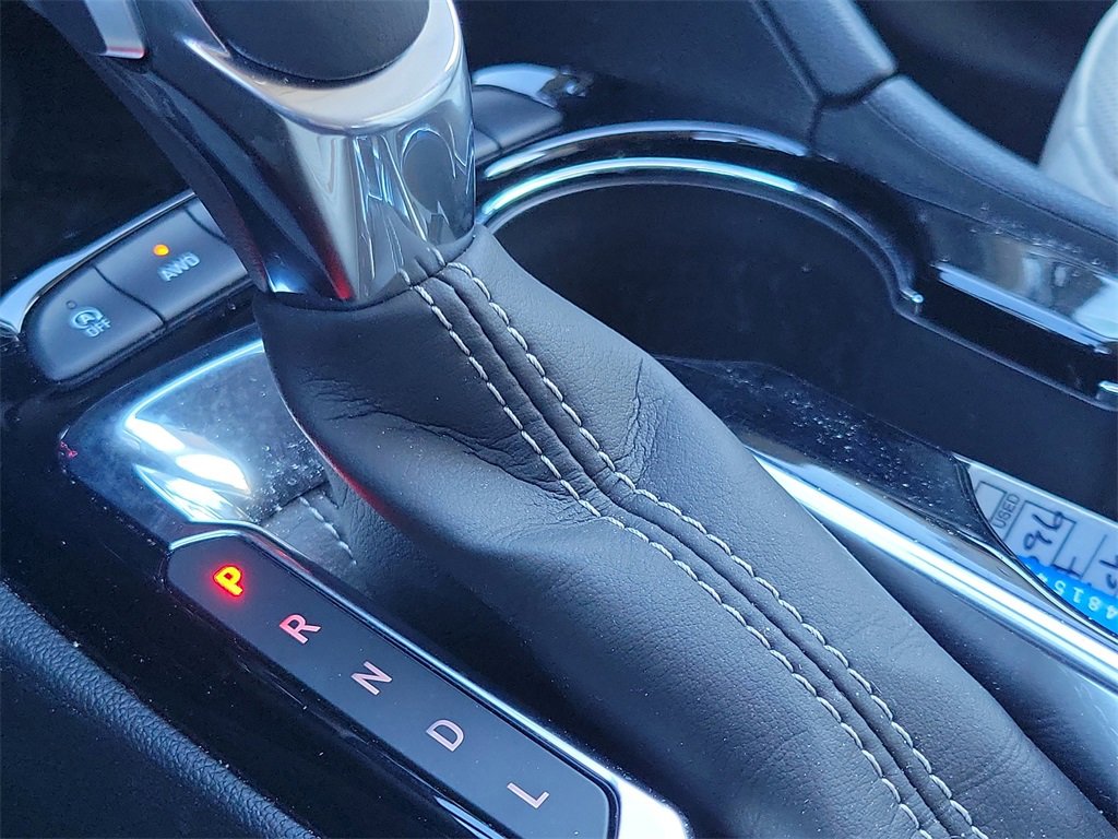 Used 2024 Buick Encore GX Avenir w/ Avenir Convenience Package image 31