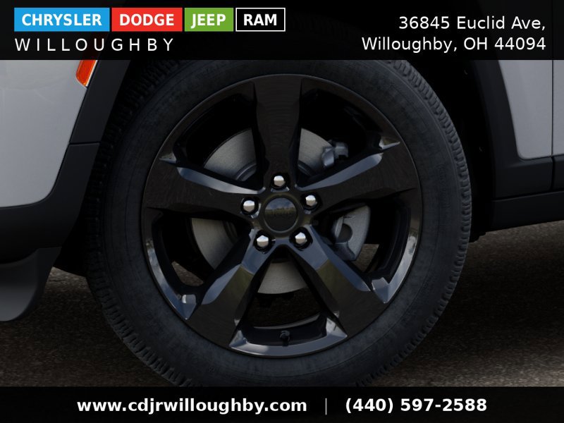 New 2026 Jeep Grand Cherokee Limited w/ Limited Altitude Package AWD/4WD image 9