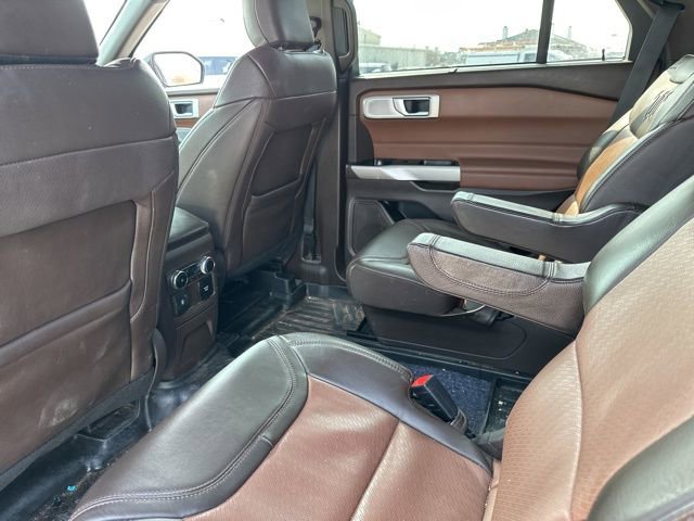 Used 2023 Ford Explorer King Ranch w/ Technology Package image 14