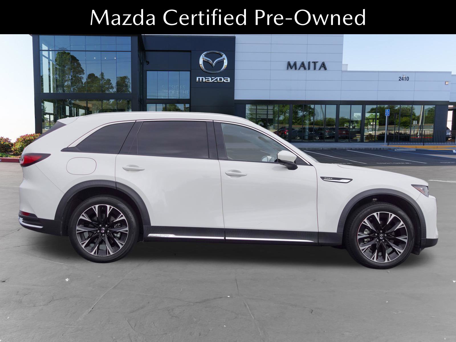 Certified 2024 MAZDA CX-90 Plug-In Hybrid w/ Premium Plus AWD/4WD image 2
