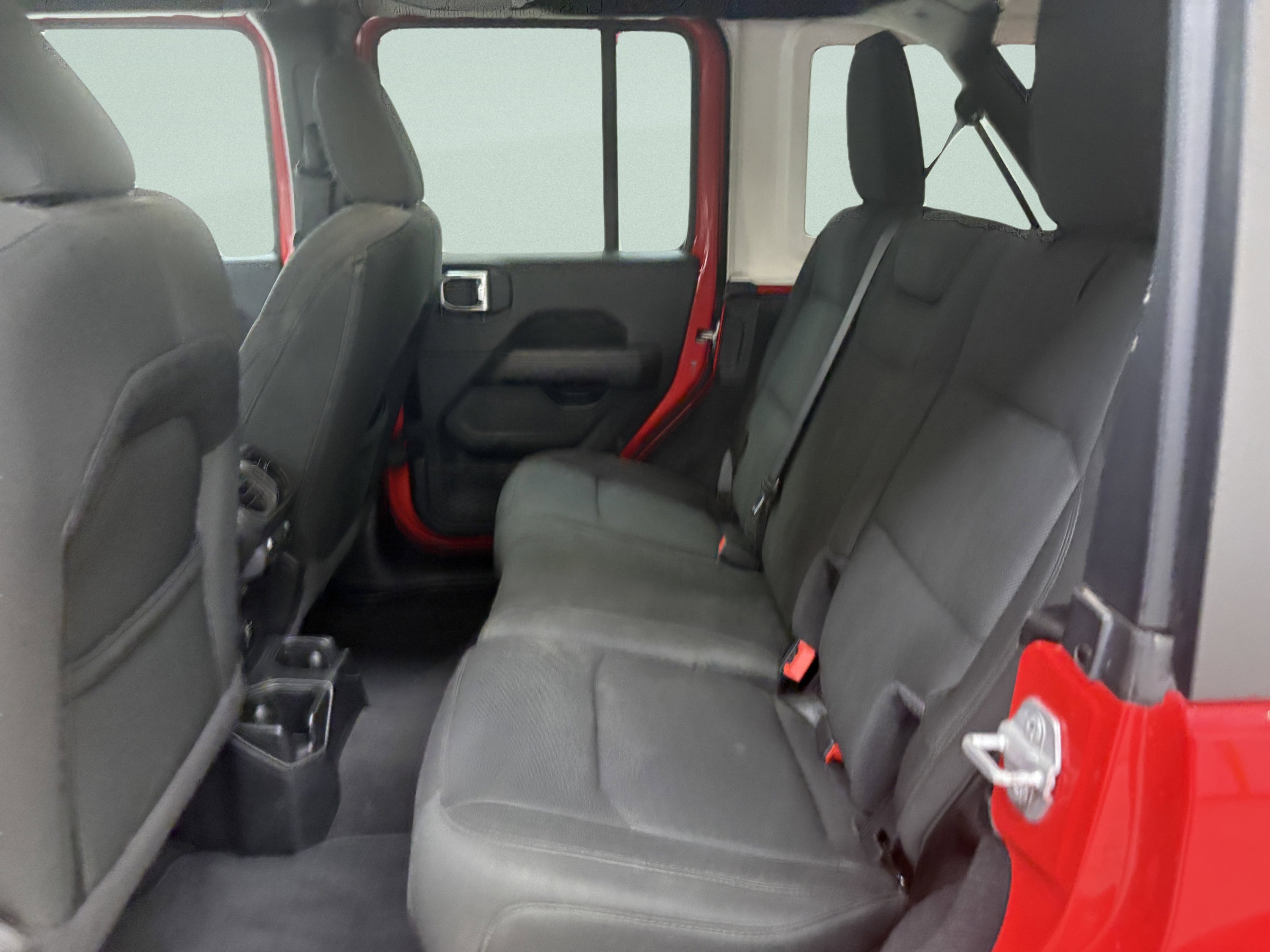 Used 2021 Jeep Wrangler Unlimited Sahara image 12