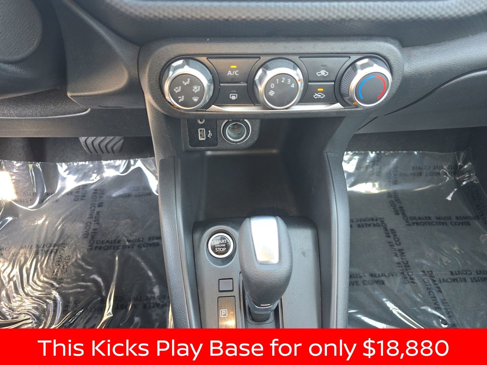 Used 2025 Nissan Kicks Play S image 31