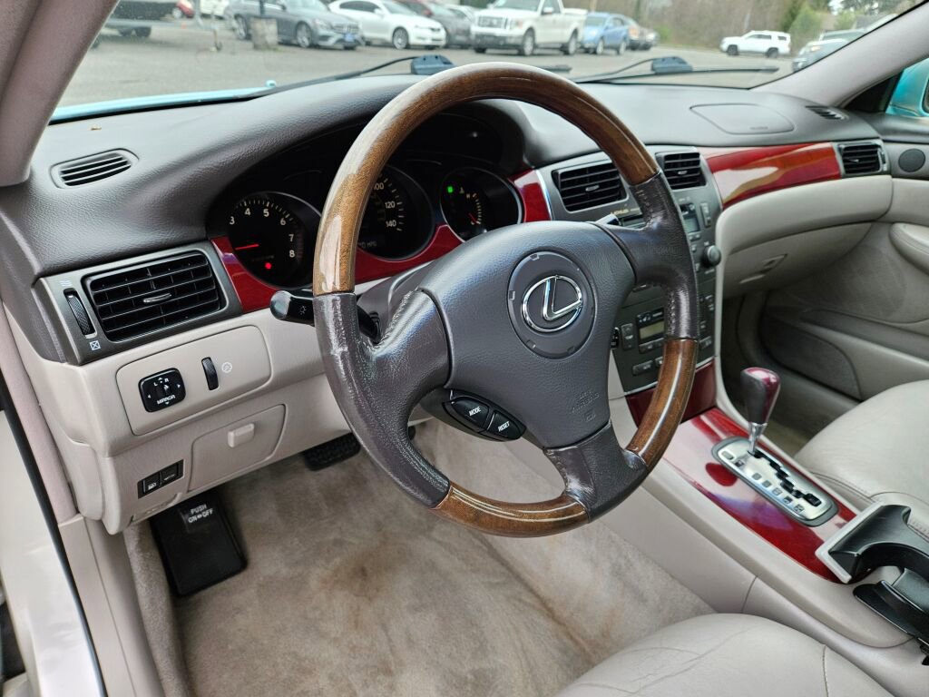 Used 2002 Lexus ES 330 image 15