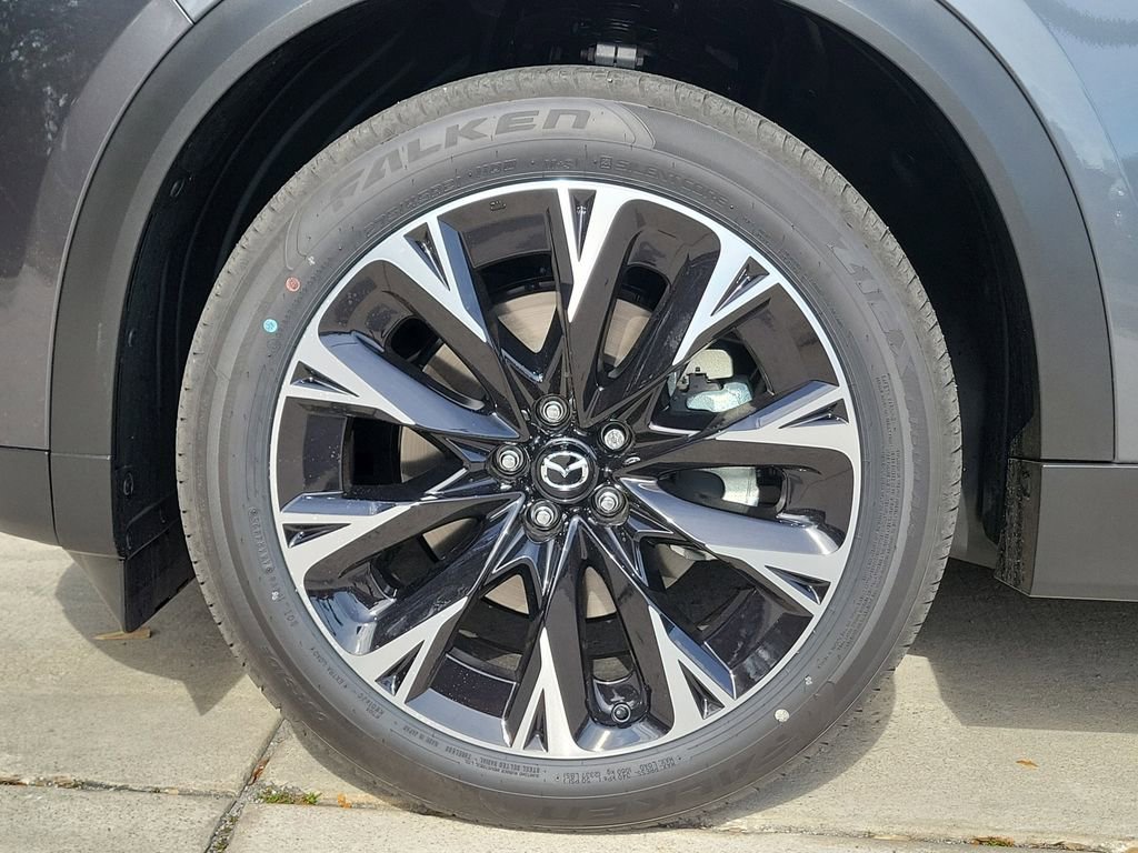 New 2026 MAZDA CX-90 Plug-In Hybrid w/ Premium Plus image 6