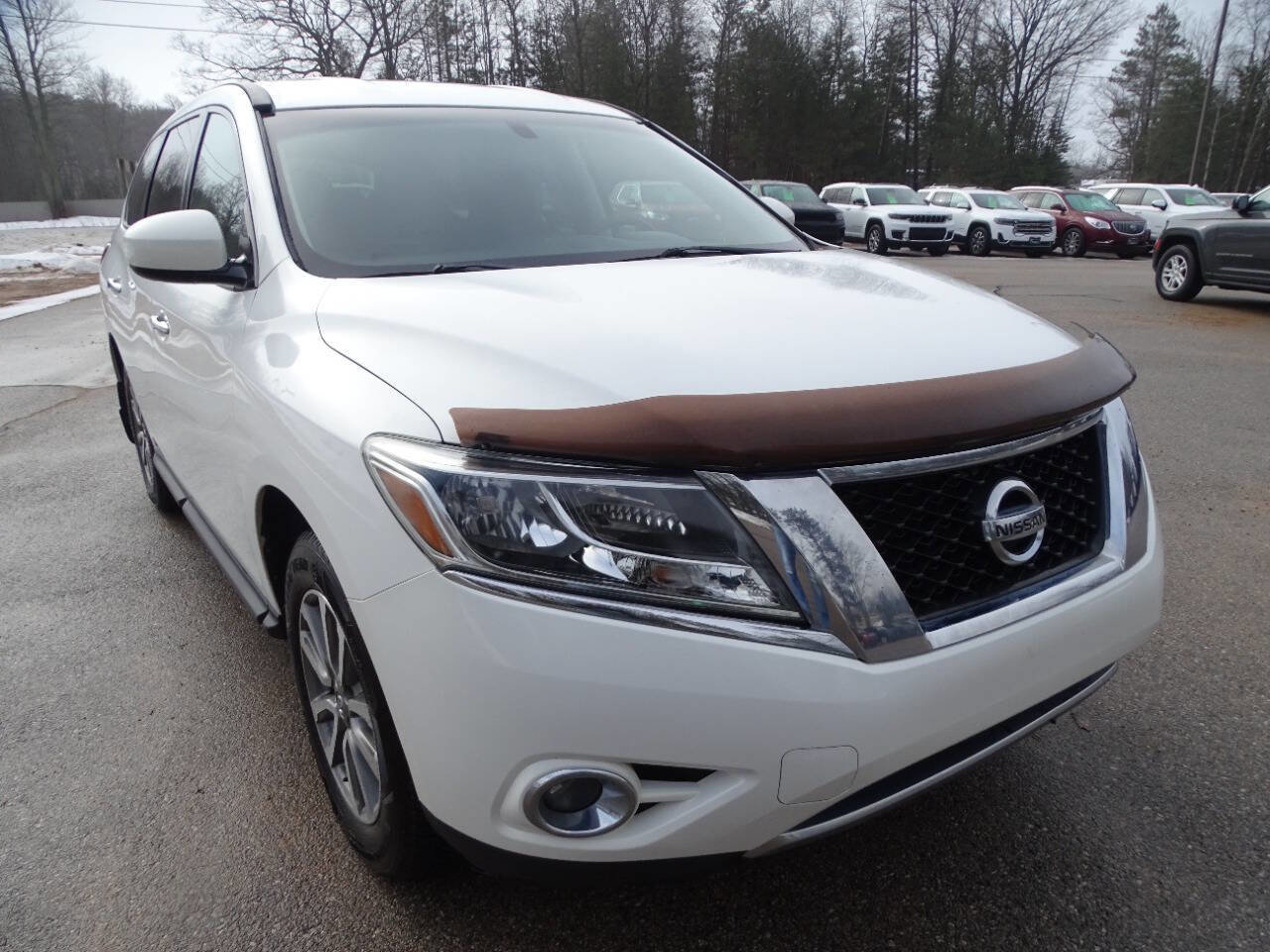 Used 2013 Nissan Pathfinder S image 2