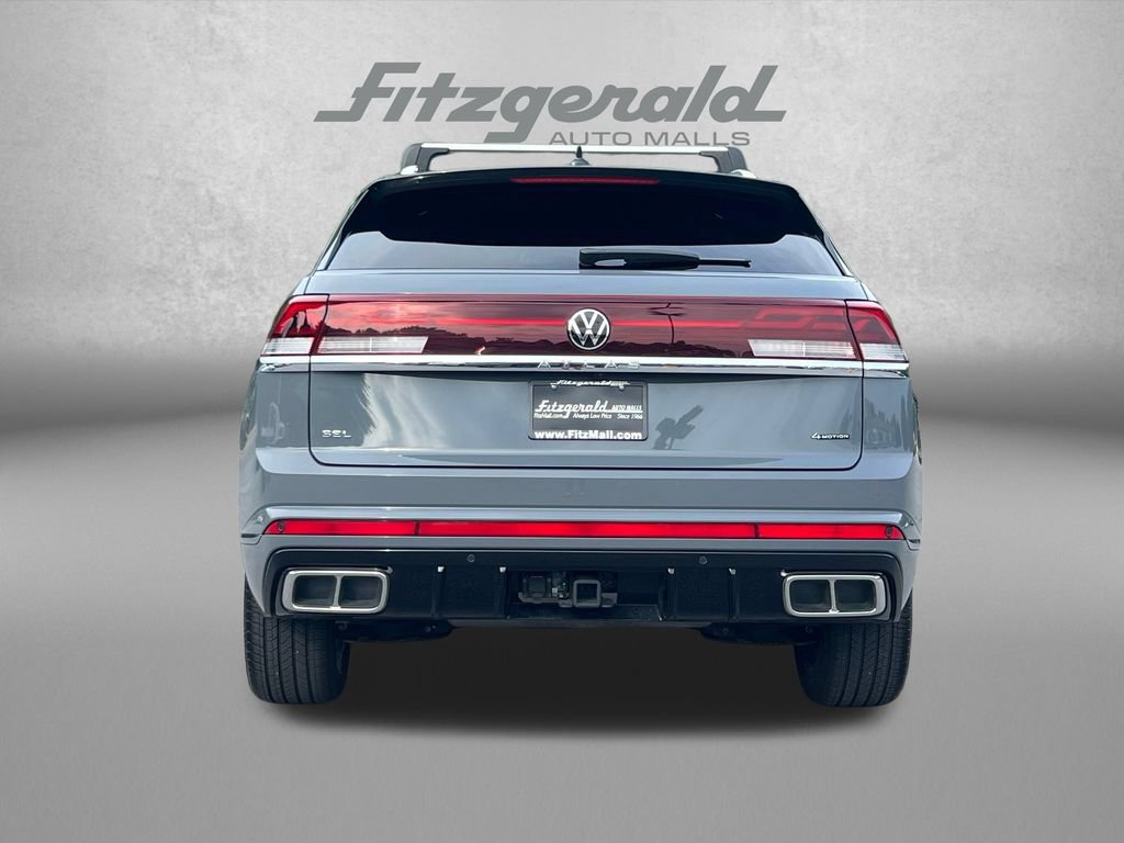 Used 2024 Volkswagen Atlas Cross Sport SEL Premium R-Line AWD/4WD image 7