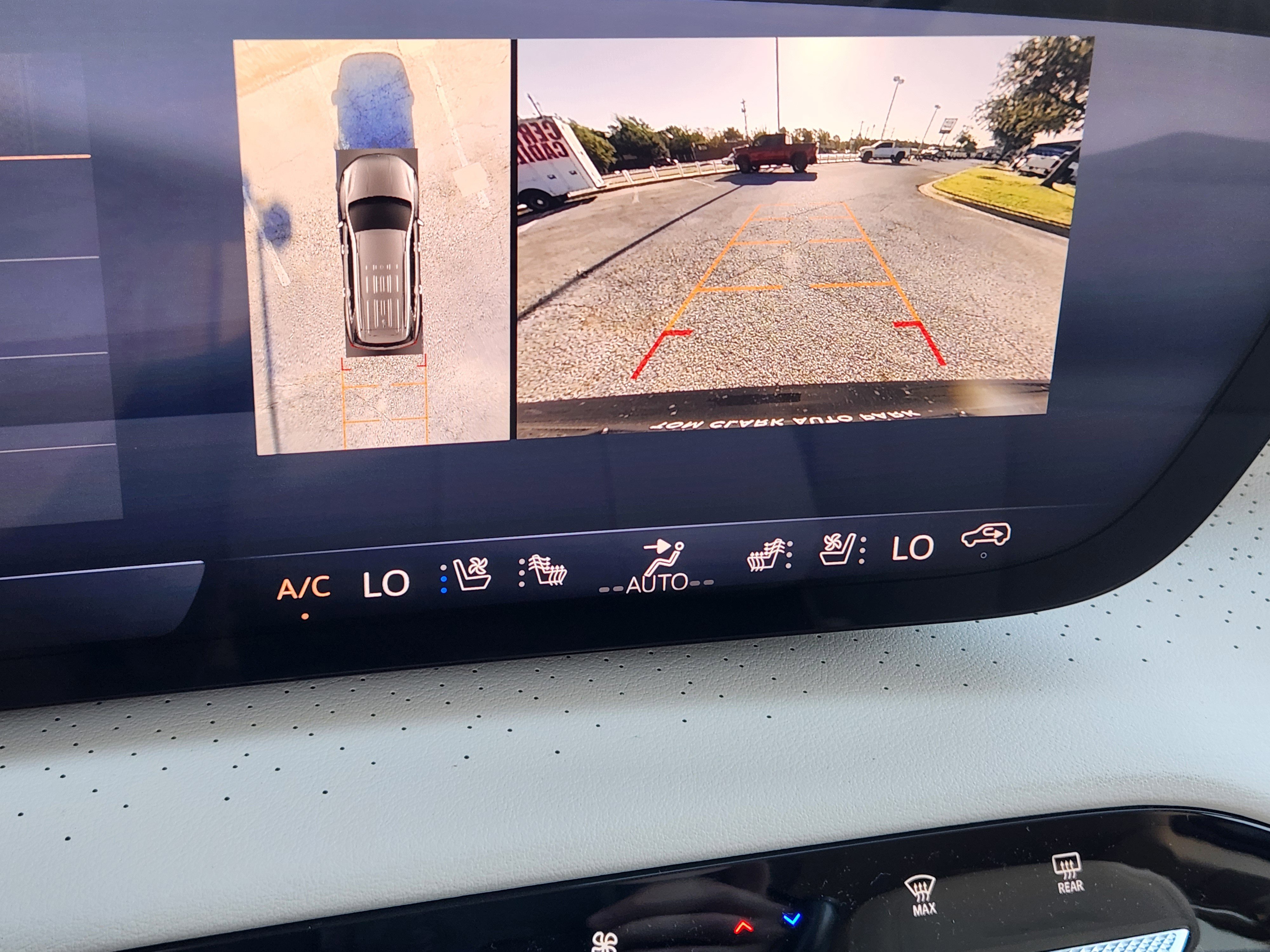 New 2026 Buick Enclave Avenir w/ Super Cruise Package image 14