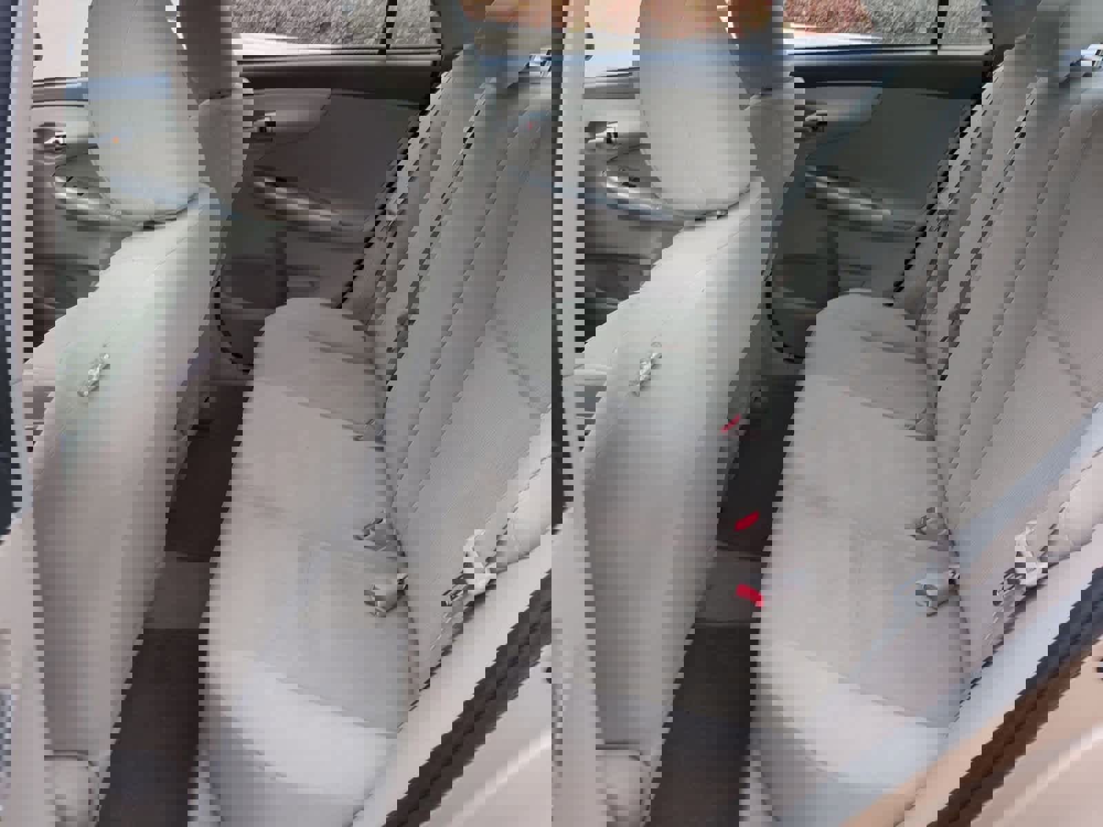 Used 2013 Toyota Corolla LE image 19