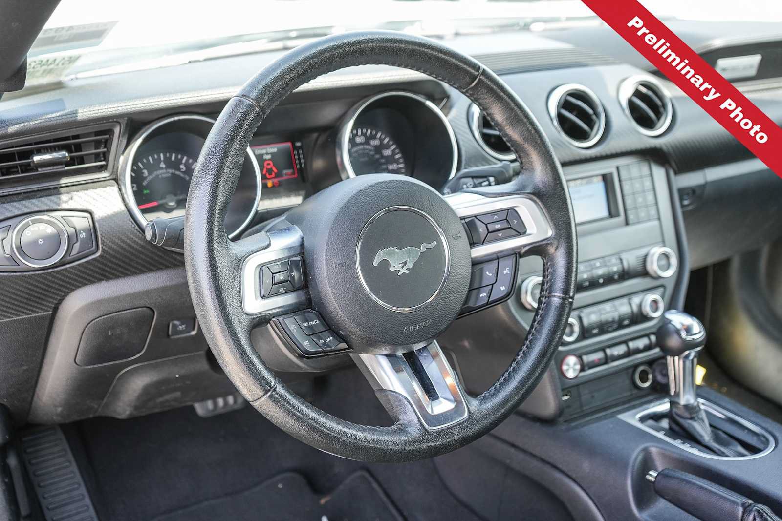 Used 2022 Ford Mustang Convertible RWD image 15