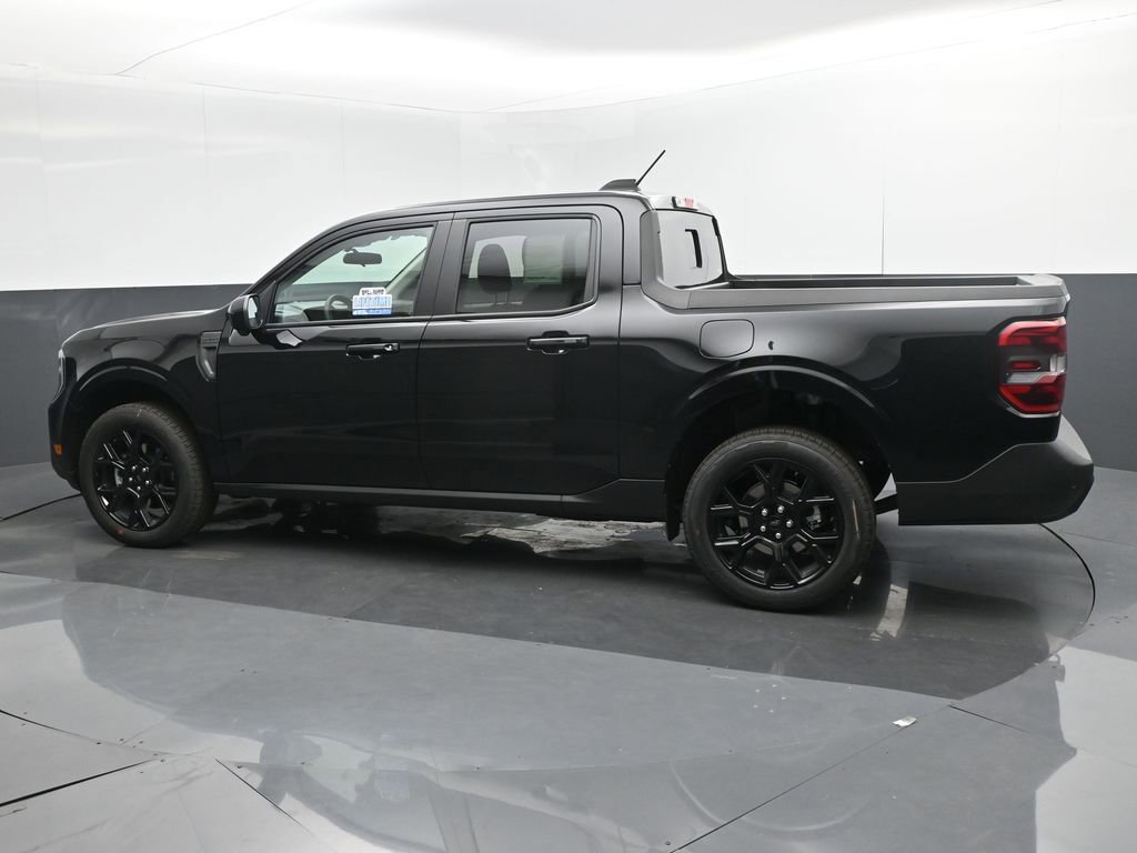 New 2025 Ford Maverick Lariat w/ Black Appearance Package image 3