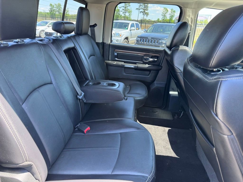 Used 2018 RAM 1500 Laramie w/ Convenience Group AWD/4WD image 29