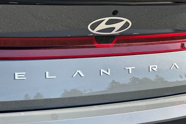 New 2026 Hyundai Elantra Sport FWD image 9