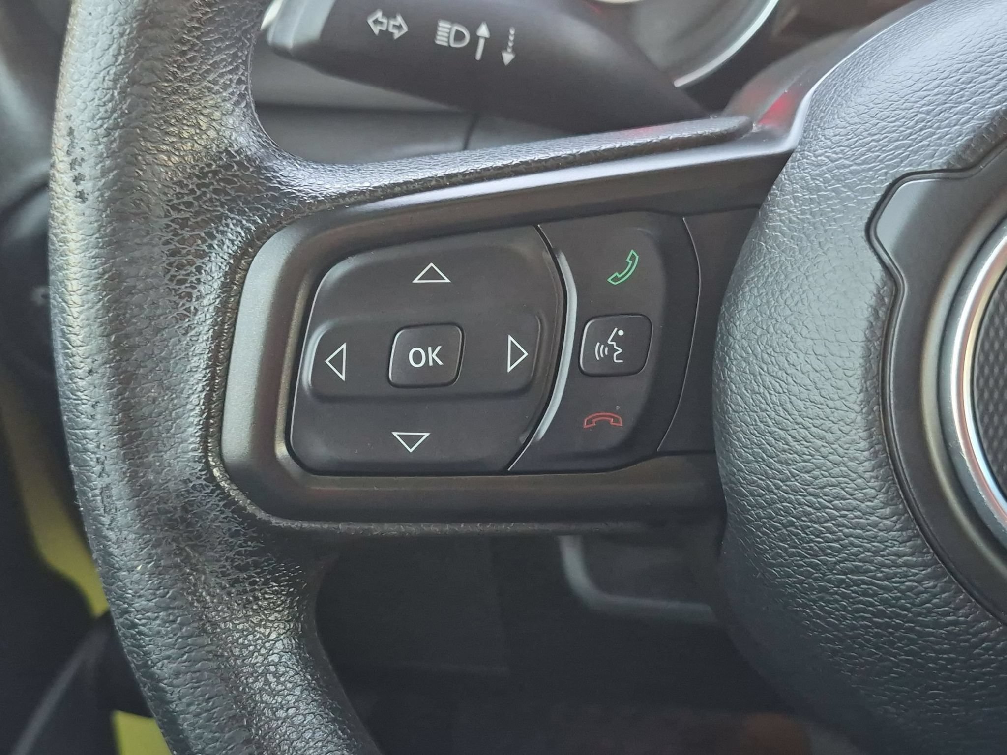 Used 2023 Jeep Gladiator Sport AWD/4WD image 23