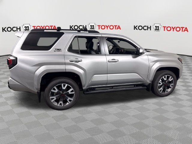 New 2026 Toyota 4Runner TRD Sport AWD/4WD image 9