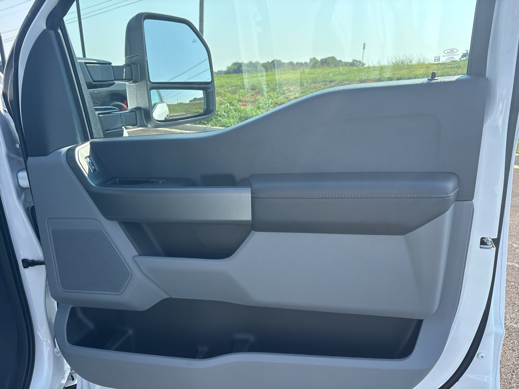 New 2027 Ford F250 XLT AWD/4WD image 19