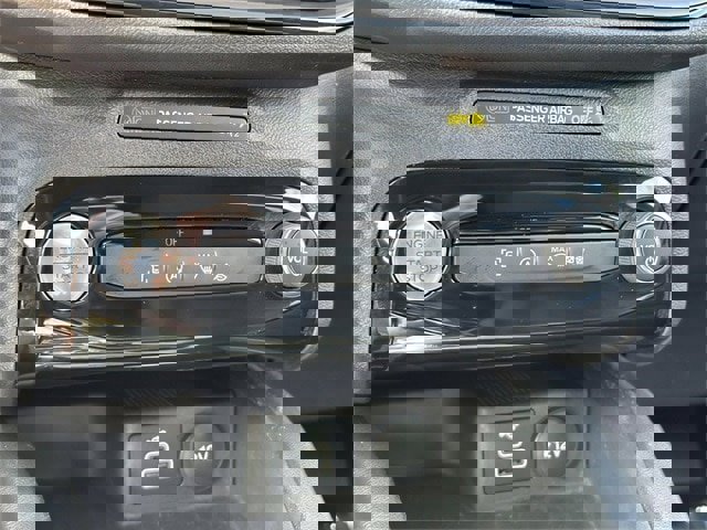 Certified 2024 Ford Escape ST-Line w/ Tech Pack #1 image 11