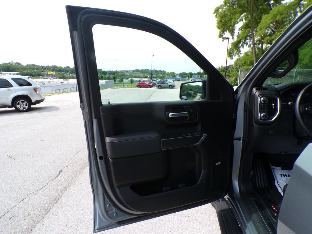 Used 2022 GMC Sierra 1500 AT4 w/ AT4 Premium Package AWD/4WD image 22