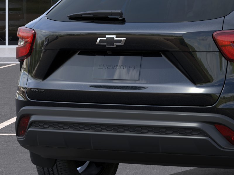 New 2026 Chevrolet Trax LS w/ LS Convenience Package FWD image 37