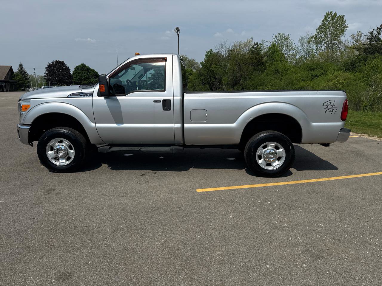 Used 2012 Ford F350 XLT w/ XLT Interior Pkg AWD/4WD image 8