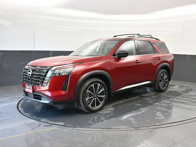 Used 2026 Nissan Pathfinder Platinum FWD image 9