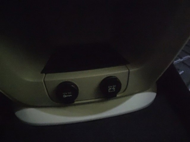 Used 2015 Chrysler Town & Country Touring image 43