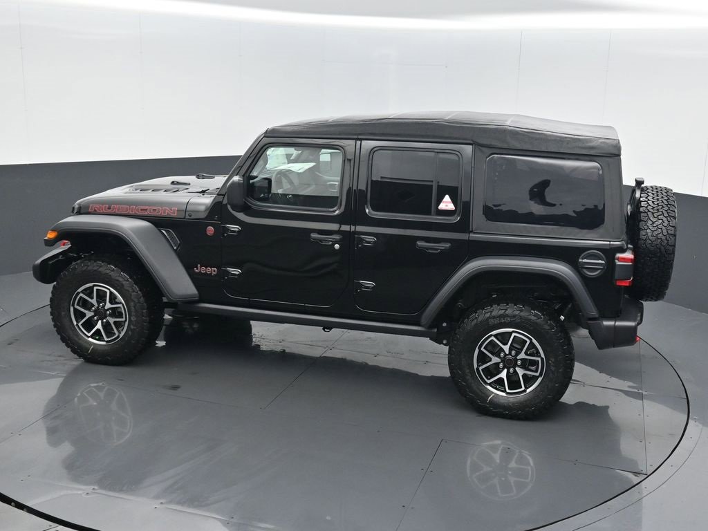 New 2025 Jeep Wrangler Unlimited Rubicon w/ Technology Group image 40
