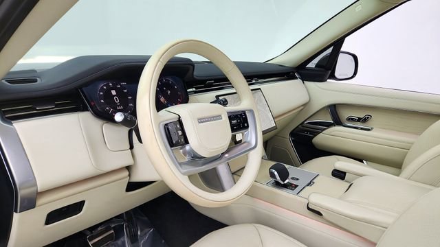 Used 2024 Land Rover Range Rover SE AWD/4WD image 17