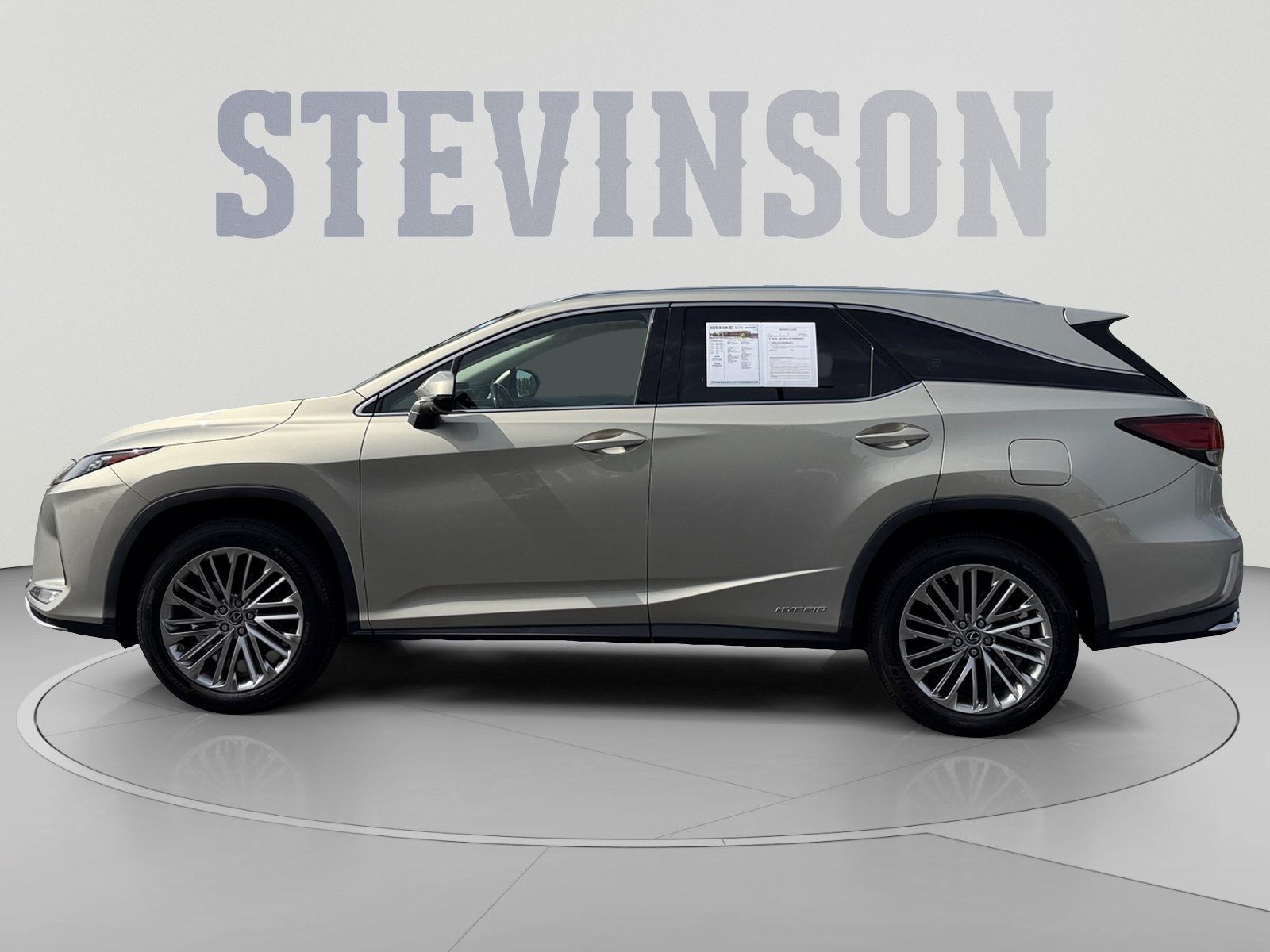 Used 2021 Lexus RX 450hL Luxury w/ Cold Area Package (CT) AWD/4WD image 2