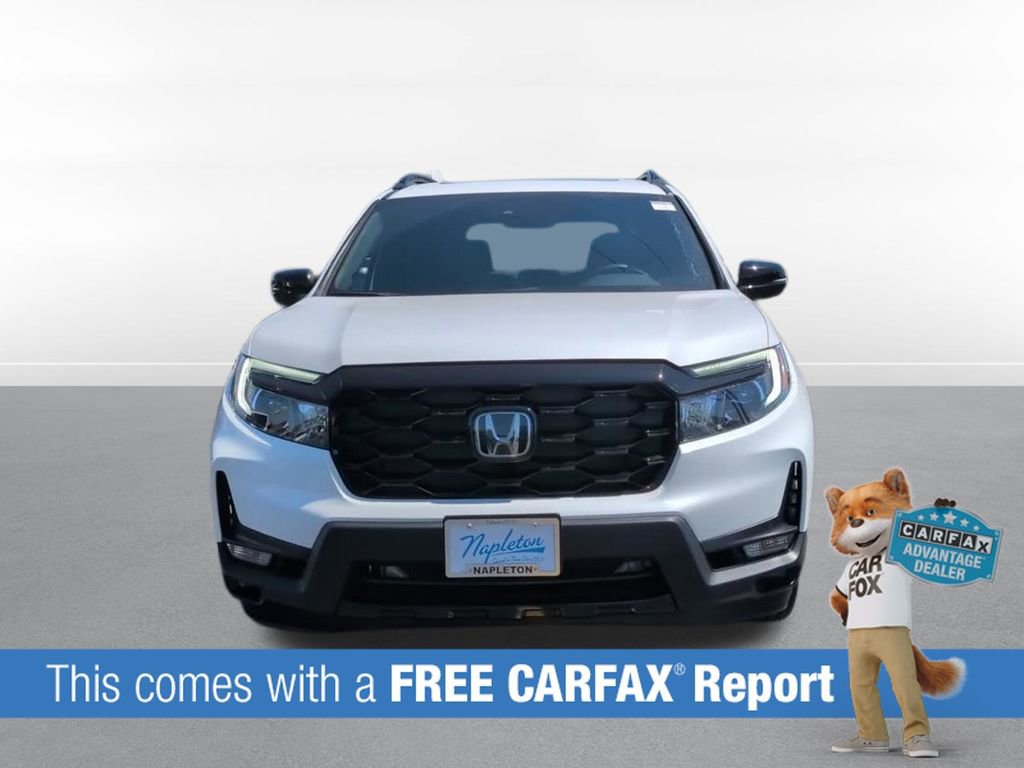Used 2023 Honda Passport Elite image 2