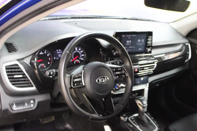 Used 2021 Kia Seltos EX AWD/4WD image 14