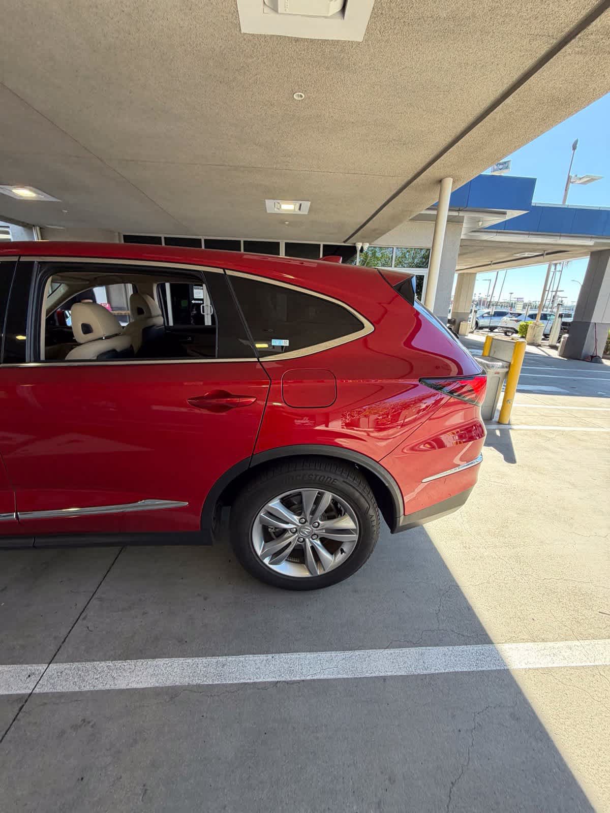 Used 2024 Acura MDX FWD image 9