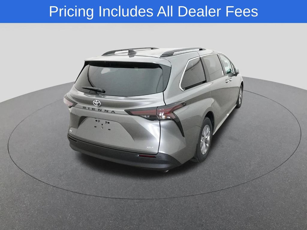 New 2026 Toyota Sienna XLE FWD image 8
