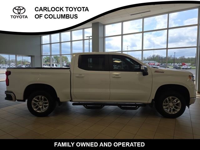 Used 2023 Chevrolet Silverado 1500 LT image 6