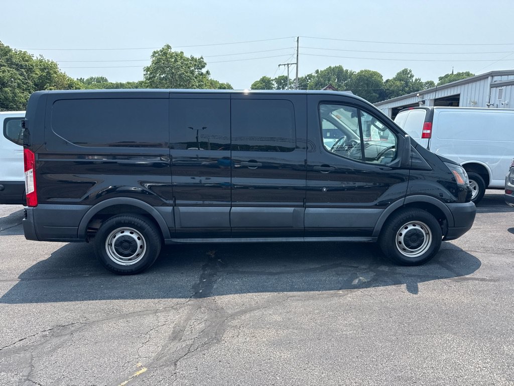 Used 2018 Ford Transit 150 130 Low Roof RWD image 6