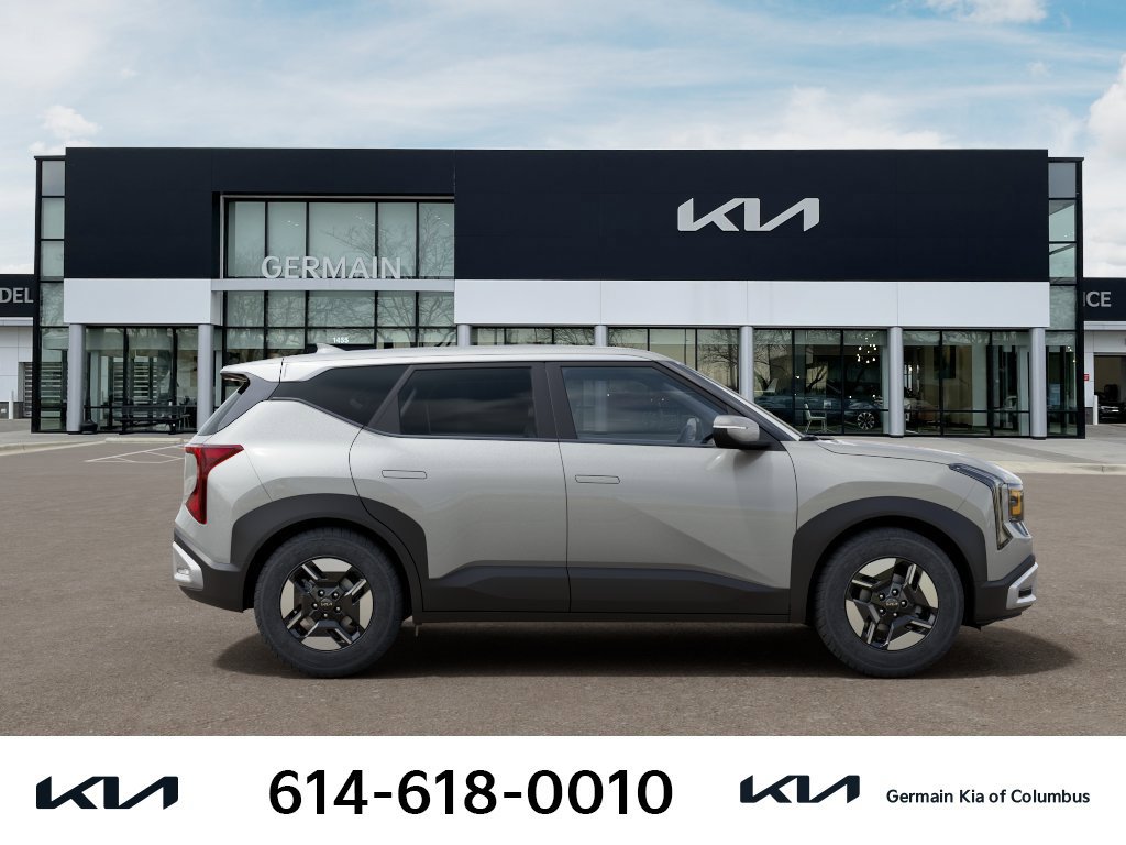 New 2027 Kia Seltos LX FWD image 10