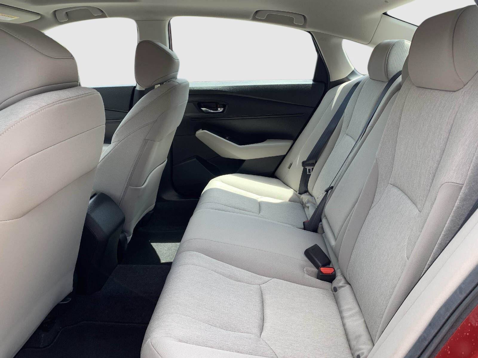 Certified 2023 Honda Accord EX image 37