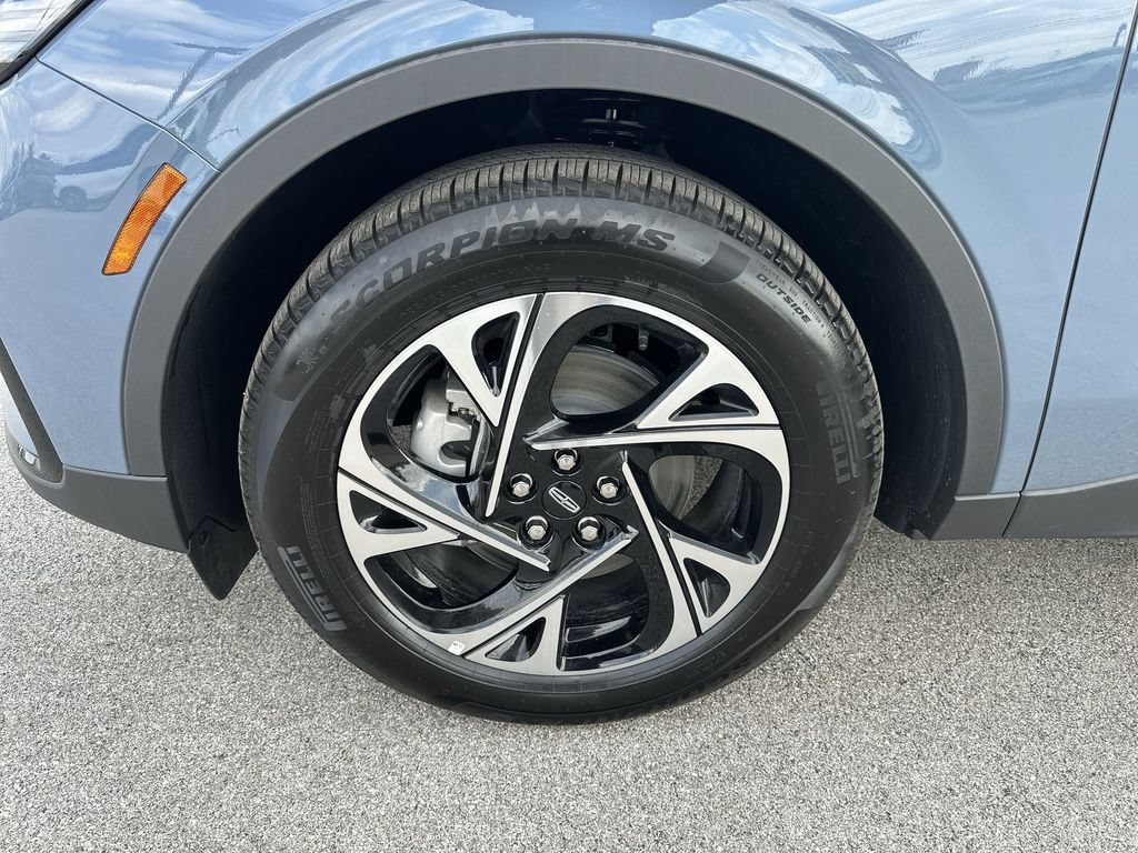 New 2026 Lincoln Nautilus Premier w/ Jet Appearance Package AWD/4WD image 10