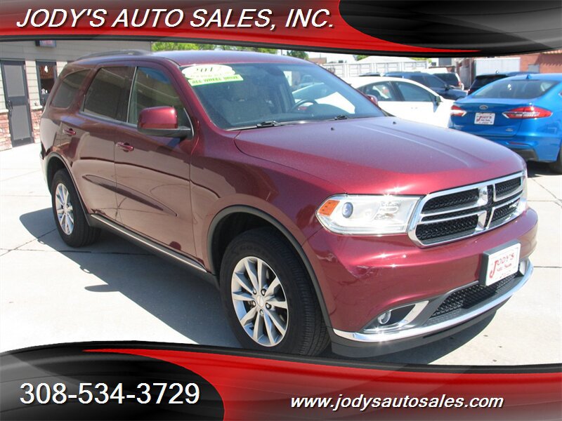Used 2017 Dodge Durango SXT w/ Quick Order Package 23B AWD/4WD image 1