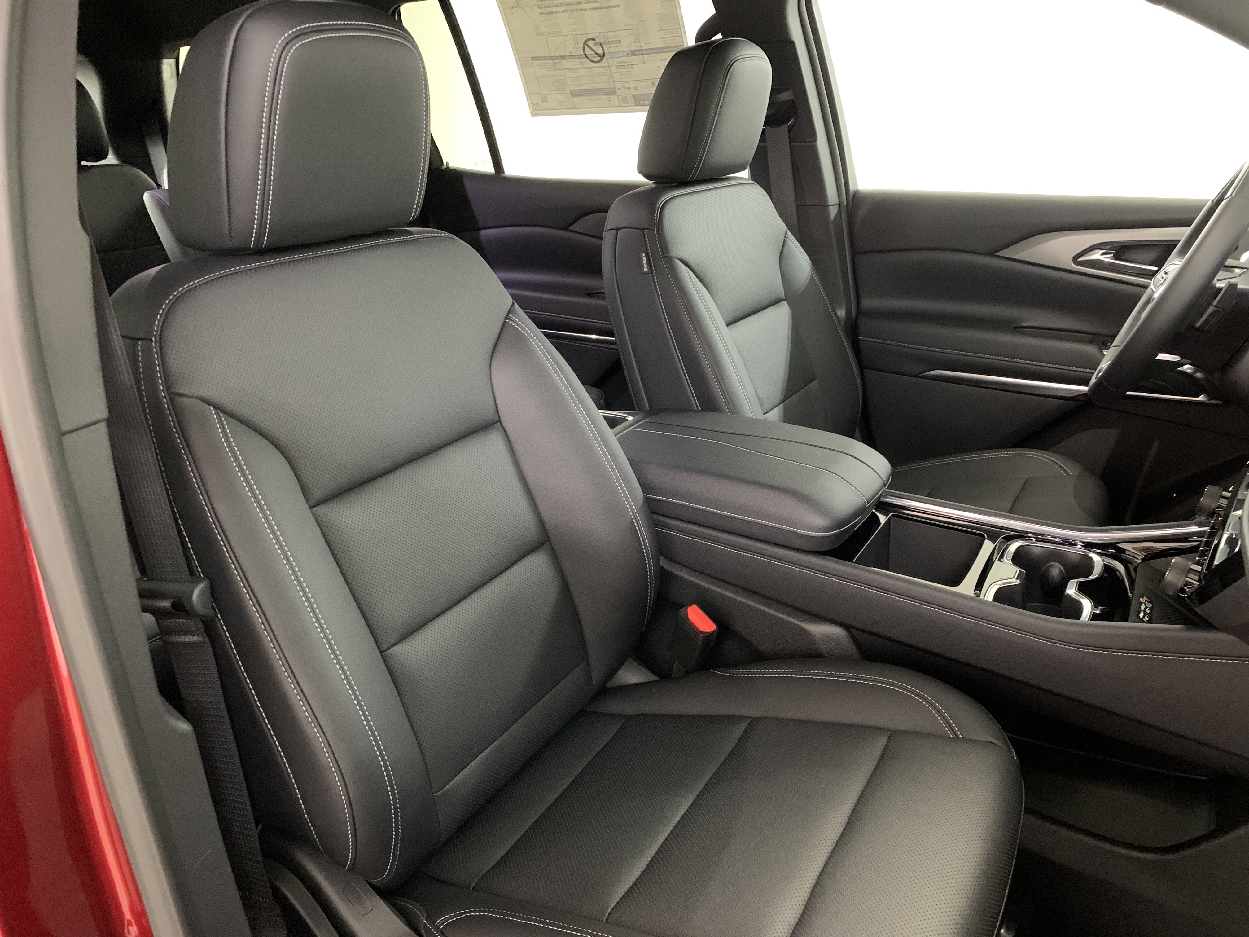 New 2025 Chevrolet Traverse LT w/ Enhanced Driving Package image 33