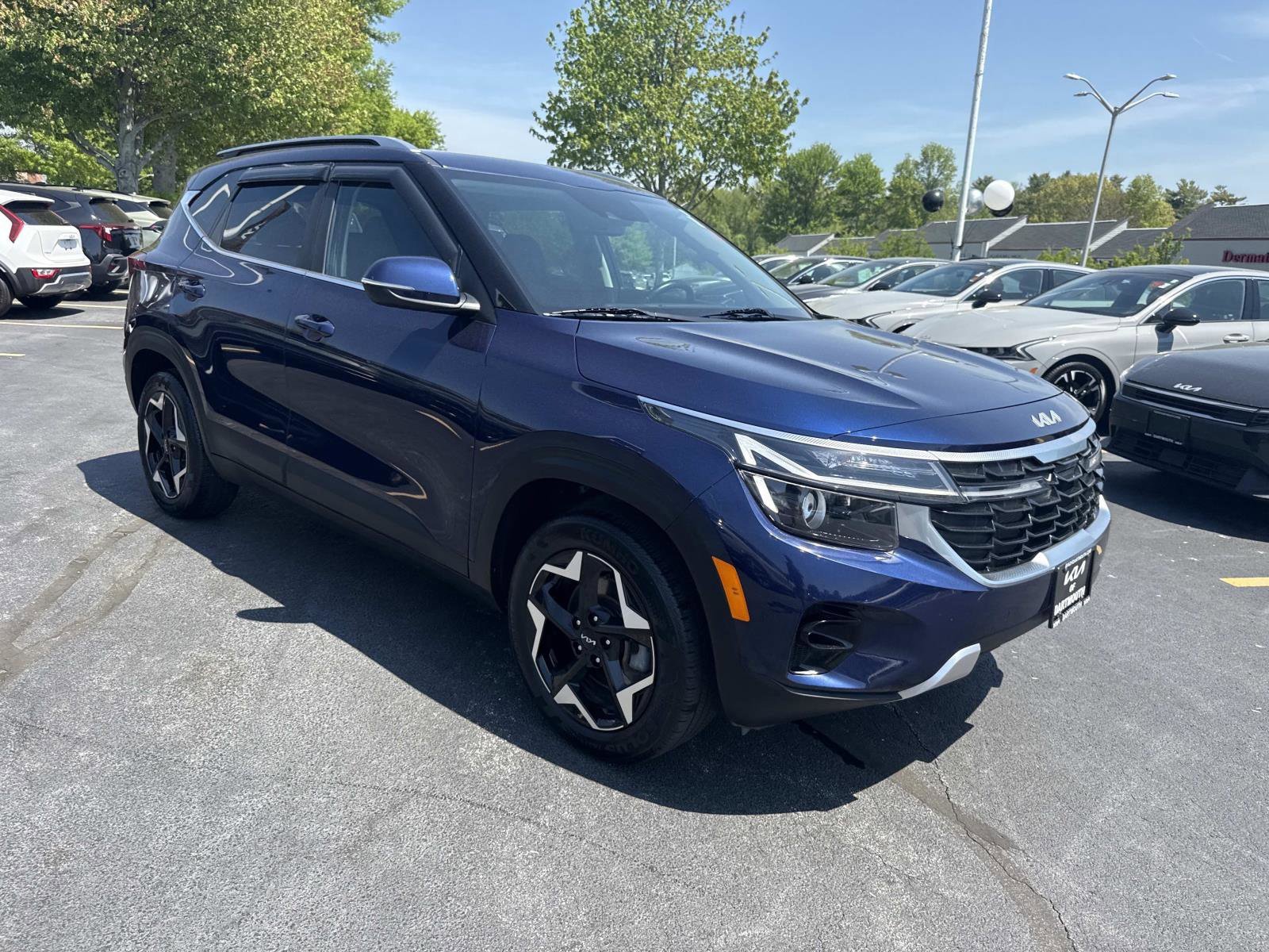 Used 2024 Kia Seltos EX AWD/4WD image 10