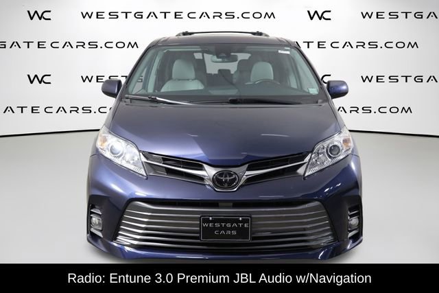 Used 2020 Toyota Sienna XLE w/ XLE Navigation Package image 2