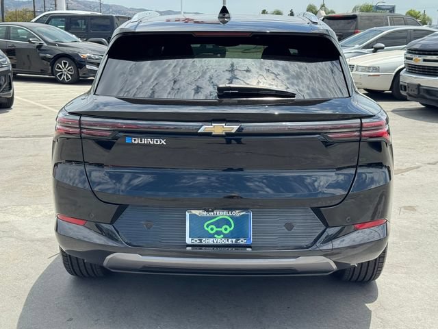 Certified 2024 Chevrolet Equinox EV LT FWD image 4