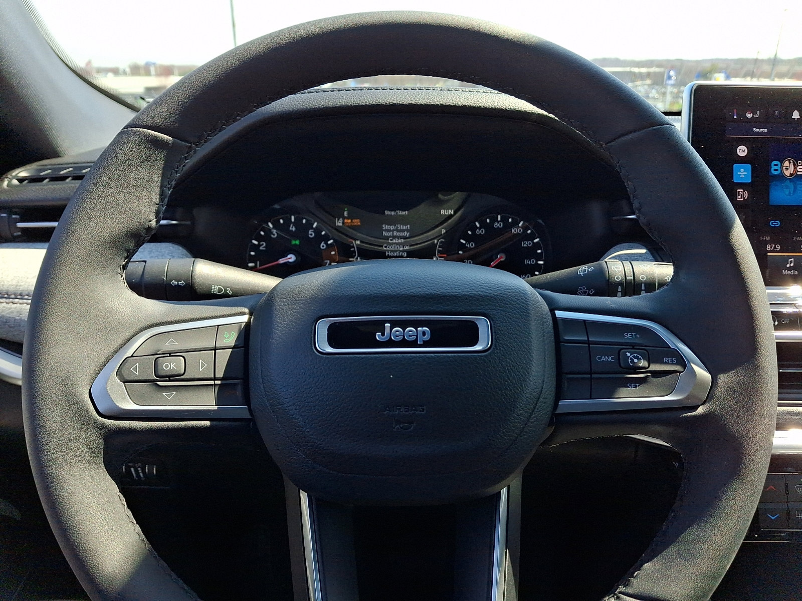 Certified 2023 Jeep Compass Latitude image 18