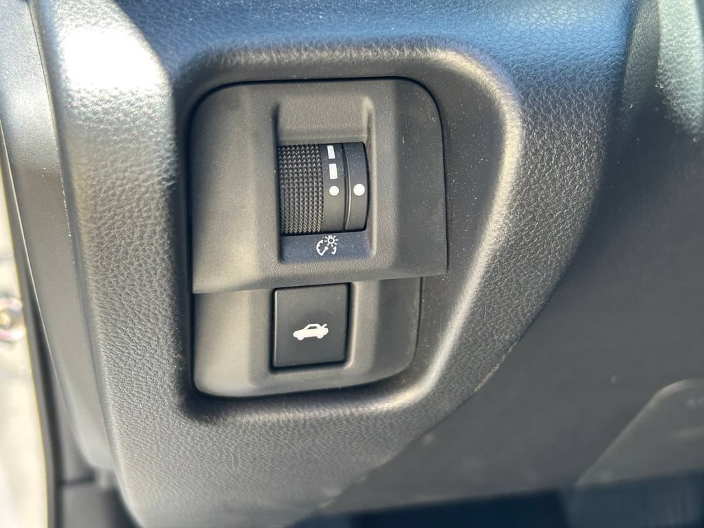 Used 2023 Toyota GR86 RWD image 15